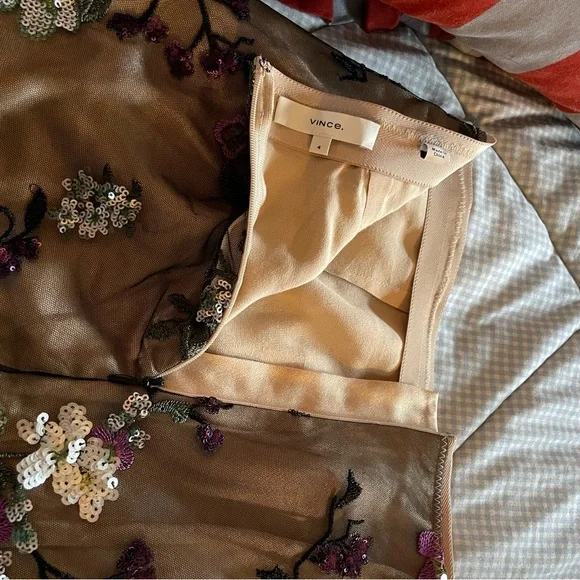 VINCE Begonia Sequined Skirt - Picture 8 of 11